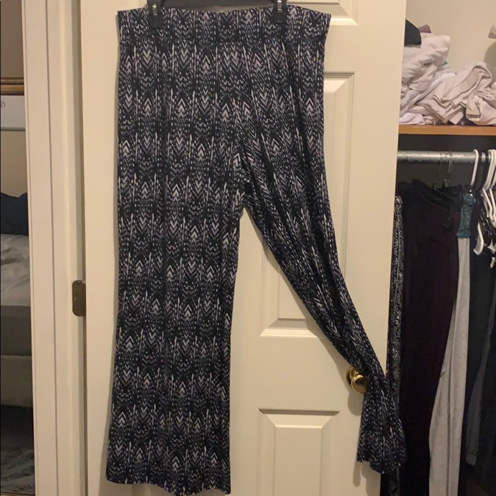 Wide leg pants